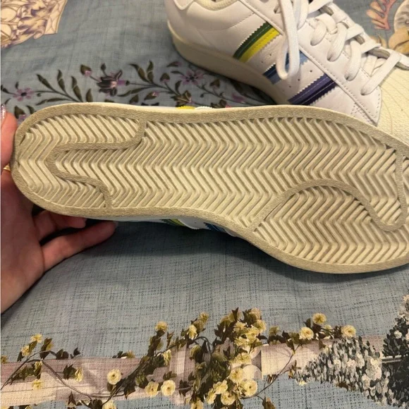 adidas White Athletic Shoes with Rainbow Stripes - Picture 2 of 3